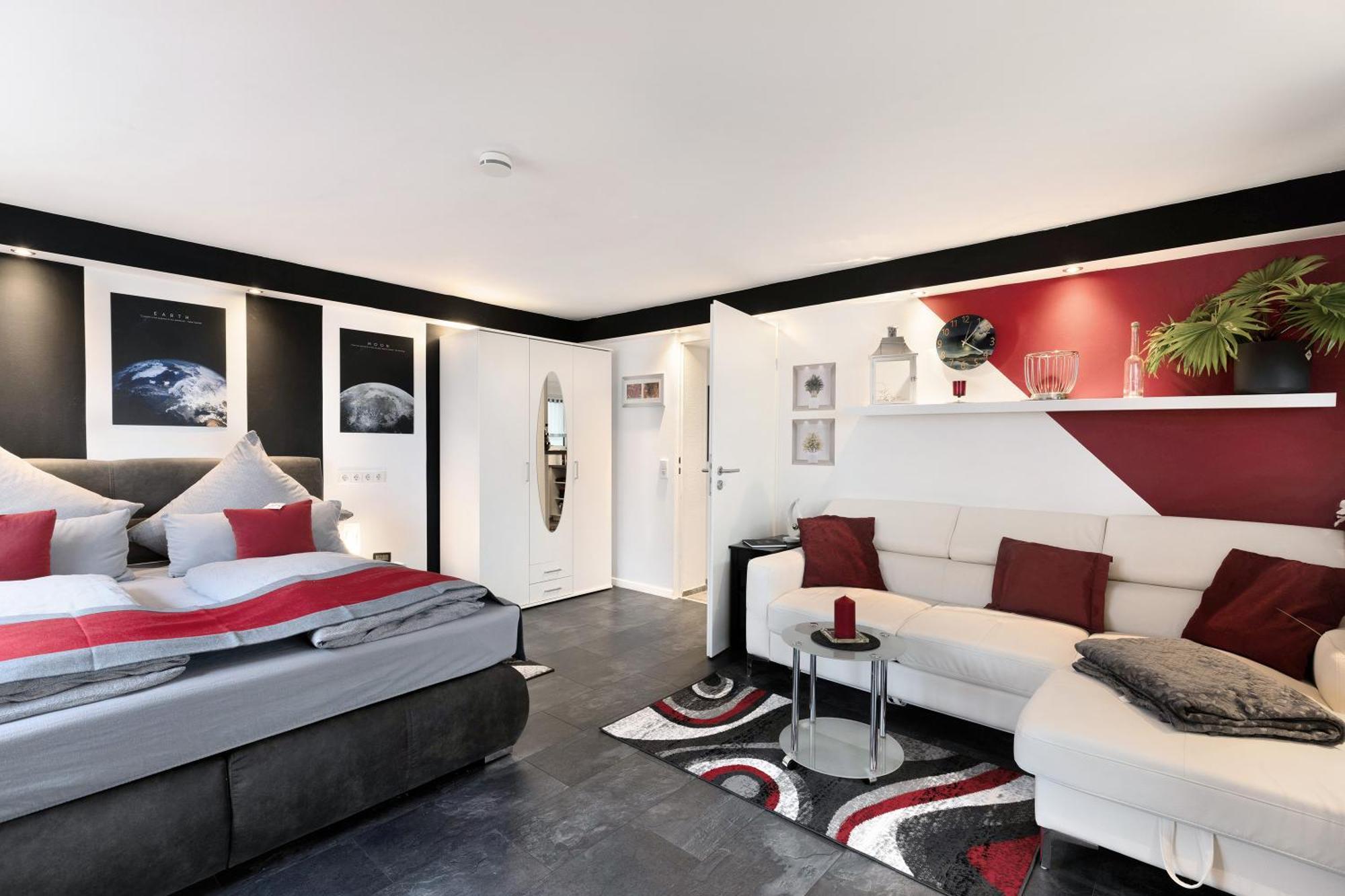 Apartment Am Tobelbach Oberlenningen エクステリア 写真