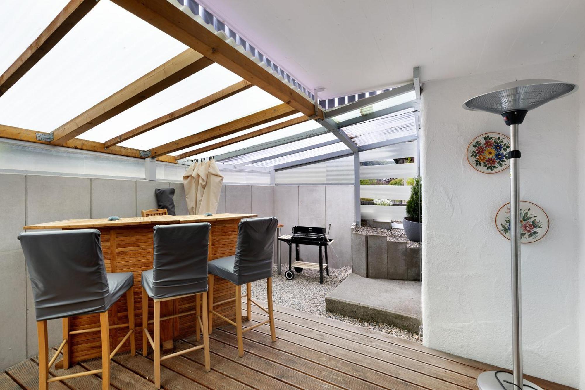 Apartment Am Tobelbach Oberlenningen エクステリア 写真