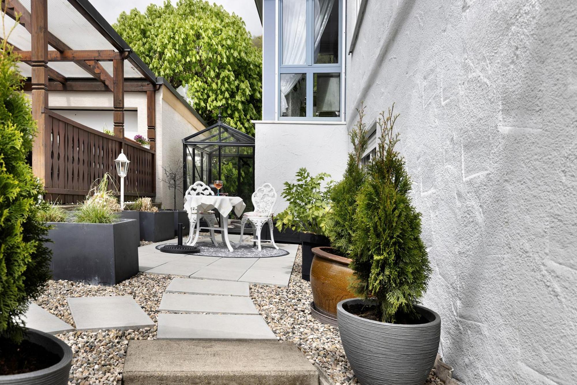 Apartment Am Tobelbach Oberlenningen エクステリア 写真